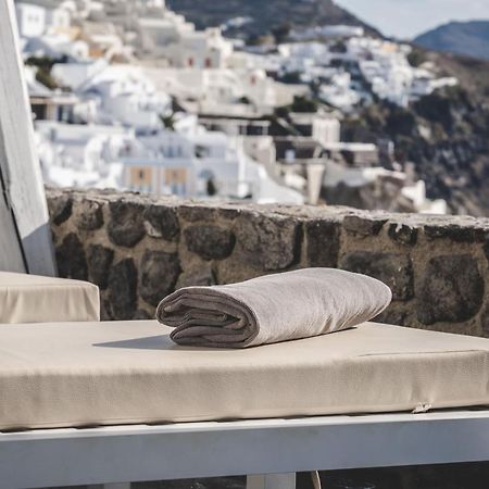 Solstice Luxury Suites Ия Экстерьер фото