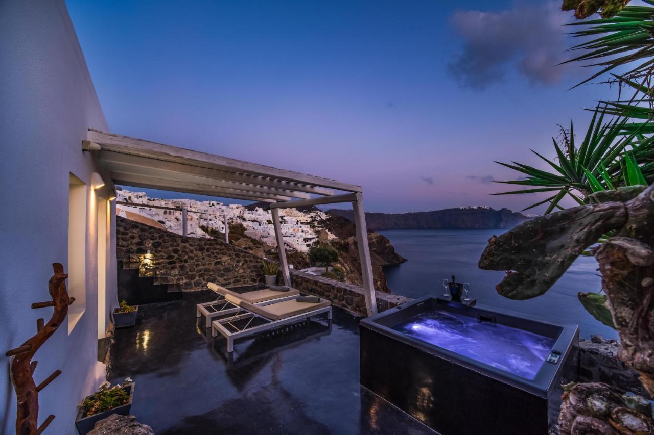Solstice Luxury Suites Ия Экстерьер фото