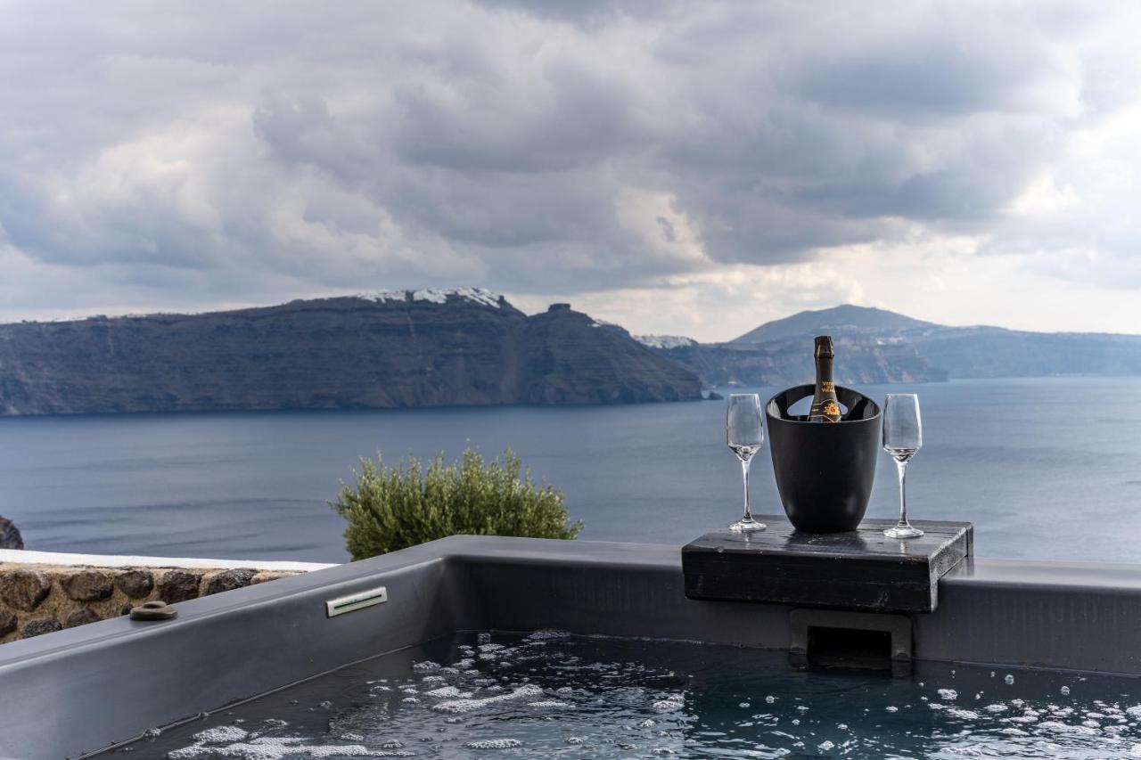 Solstice Luxury Suites Ия Экстерьер фото