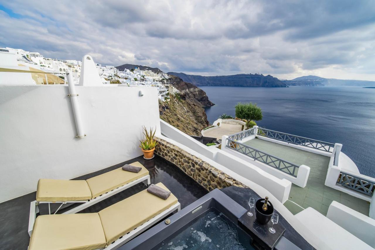 Solstice Luxury Suites Ия Экстерьер фото
